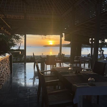 The Suites Lombok Sekotong Exteriör bild