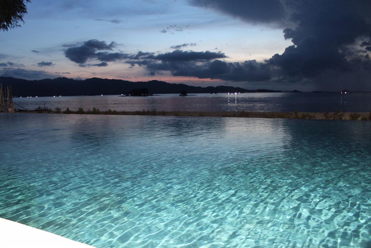 The Suites Lombok Sekotong Exteriör bild